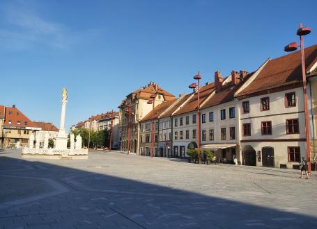 UREDITEV KOROŠKE CESTE Z GLAVNIM TRGOM